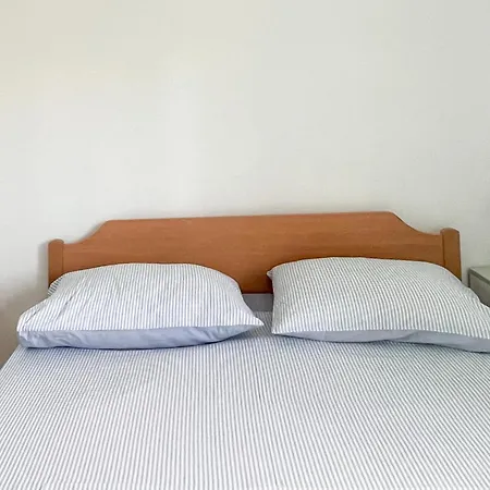 Apartman In With Wifi Maslenica