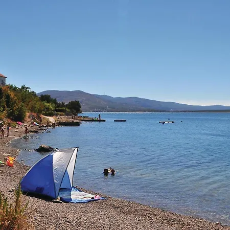 In With Wifi Apartman Maslenica