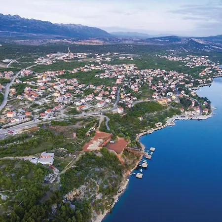 In With Wifi Apartman